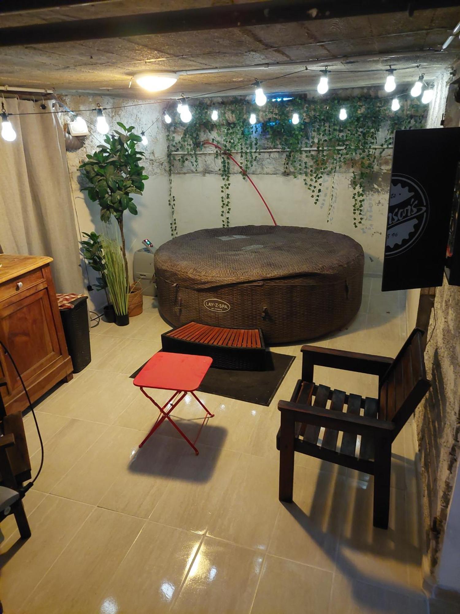 Gite D'Exception 13 Couchages Avec Jacuzzi Et Sauna Chalons-en-Champagne Exterior photo